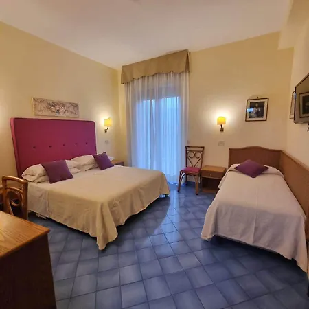 Girasole Hotel