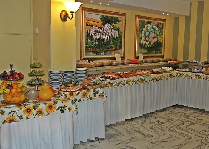 ホテル Girasole 3*